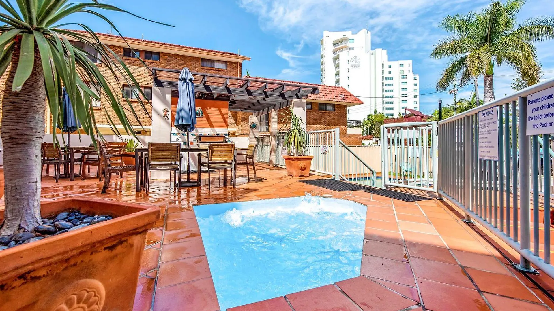 Aparthotel Santa Fe By The Broadwater Gold Coast Australia